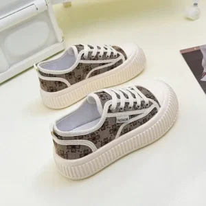 Baccashoes Women Fashion Round Toe Lace-Up Sneakers