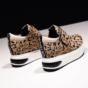 Baccashoes Women Fashion Wedge Leopard Leopard Sneakers