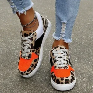 Baccashoes Fashionable Round Toe Lace-Up Sneakers